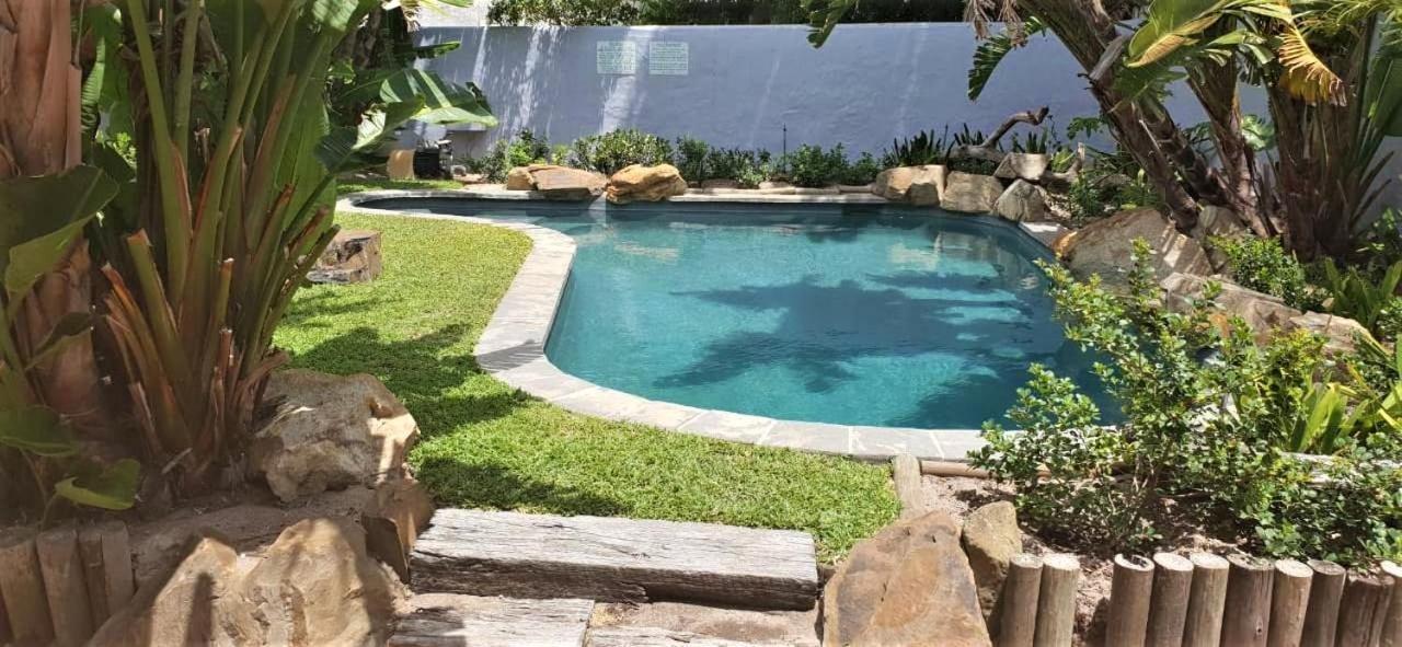 بلوبيرجستراند Be My Guest Lodge المظهر الخارجي الصورة
